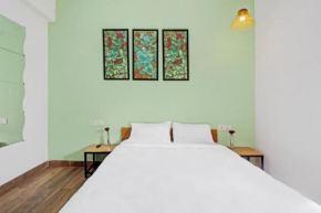 Collection O Shining Suites Near Erragadda Metro Station